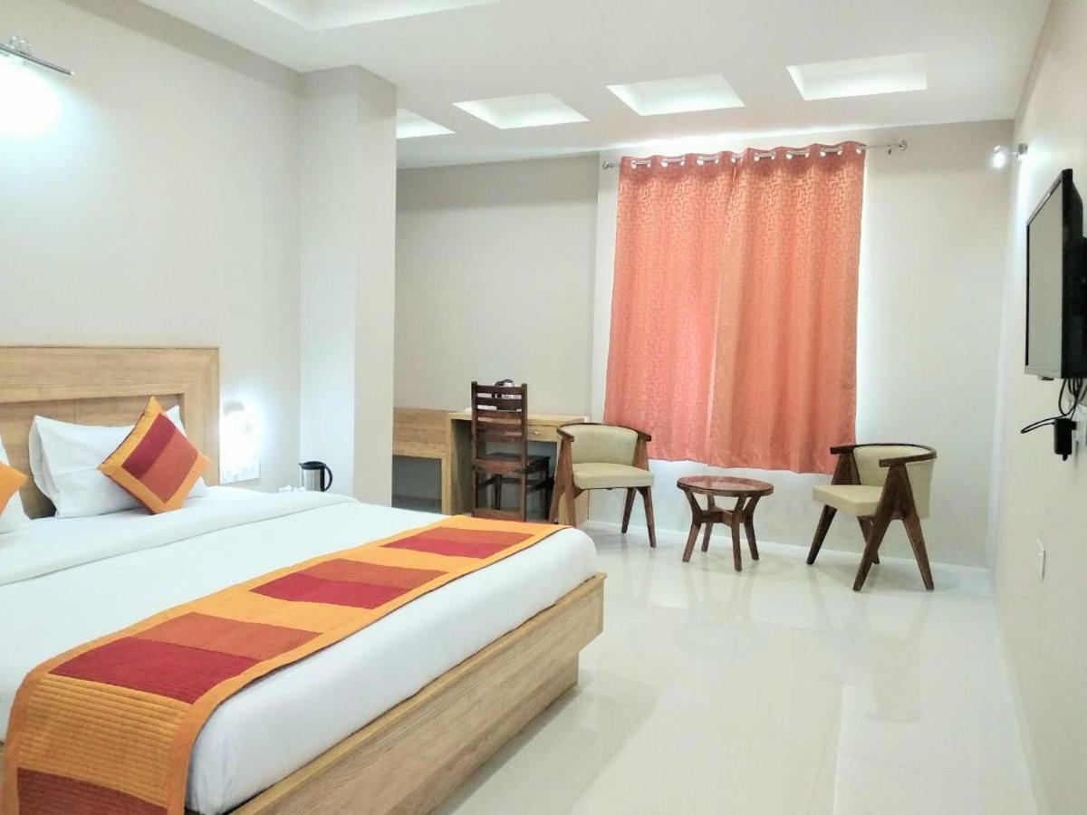 Hotel The Lighthouse Jaipur Extérieur photo